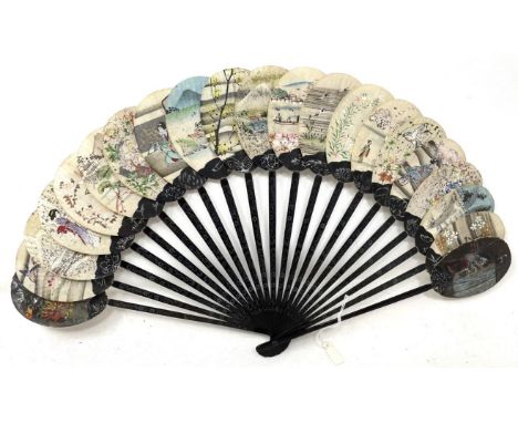 A painted fan, the paper decorated print of military leaders, 23 cm, and four others (5) 