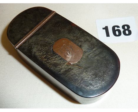 Victorian tortoiseshell snuff box with gold cartouche and hinges
