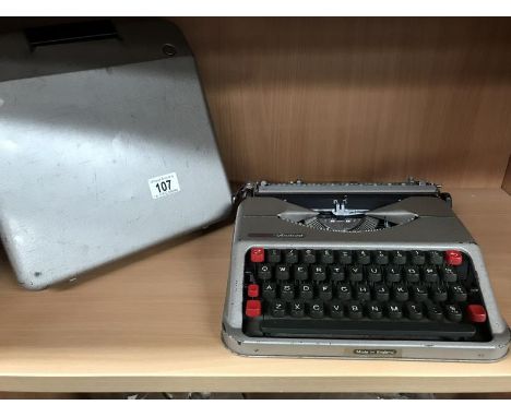 An Empire Aristocrat vintage typewriter.