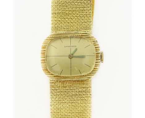 Vintage Longines 14 Karat Yellow Gold Bracelet Watch with manual movement. Case and buckle signed 14K. Good condition. Does n