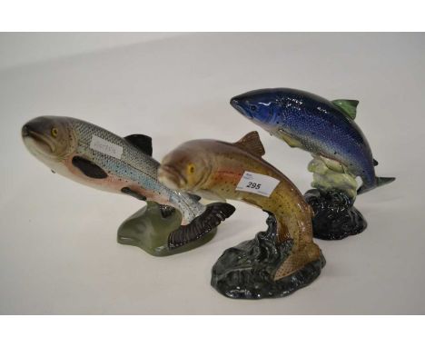 Group of Beswick fish including Atlantic Salmon No 1233, Trout 1032 and a leaping Salmon No 2066