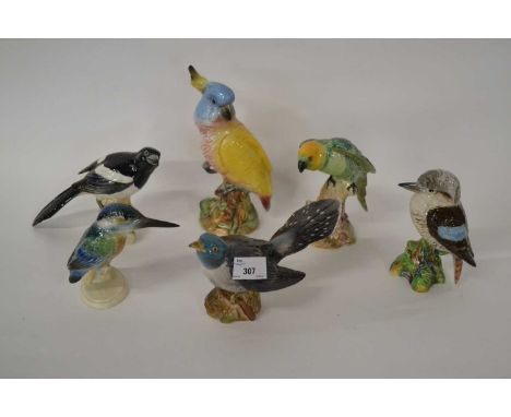 A collection of various birds by Beswick and continental factories including a cockatoo No 1180, budgie No 930