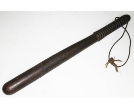 A vintage truncheon, length 45cm.  