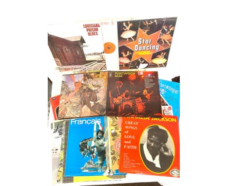 Selection of various artist vinyls to include Lionel Richie, Mahalia Jackson, Fleetwood Mac etc 