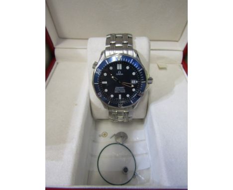 OMEGA SEAMASTER PROFESSIONAL CHRONOMETER 300M, full size automatic purchased 2000 with all papers &amp; boxes, just serviced 
