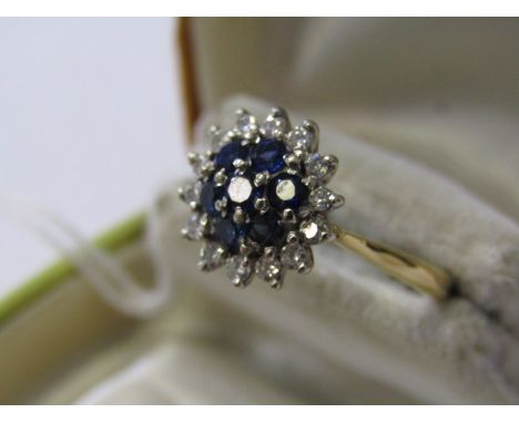 18ct YELLOW GOLD SAPPHIRE &amp; DIAMOND CLUSTER RING, 7 central sapphire of good colour surrounded by 14 claw set brilliant c