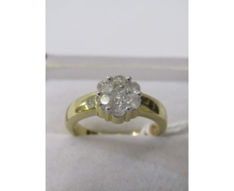10ct YELLOW GOLD DIAMOND DAISY CLUSTER RING, 7 well matched brilliant cut diamonds totalling approx 1ct in heavy 10ct yellow 