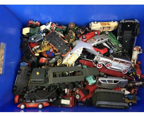 A large box of loose playworn diecast vehicles including Corgi, Dinky, Matchbox, Lledo, Solido etc