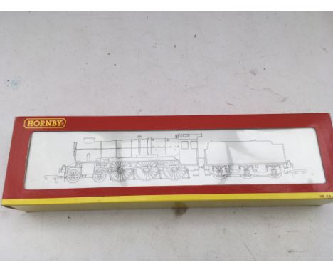 Hornby railways, OO scale, locomotive, boxed, R2211, BR 4-6-0 County class locomotive, 1020 County of Monmouth