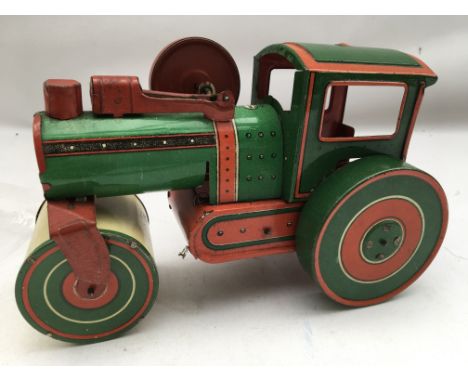 Oroba, tinplate, German made , Steam roller, wind up mechanism