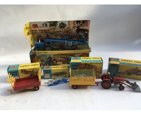 Corgi toys, boxed, Gift set 47, working conveyor on trailer with Ford 5000 super major tractor and driver, Farm tipper traile