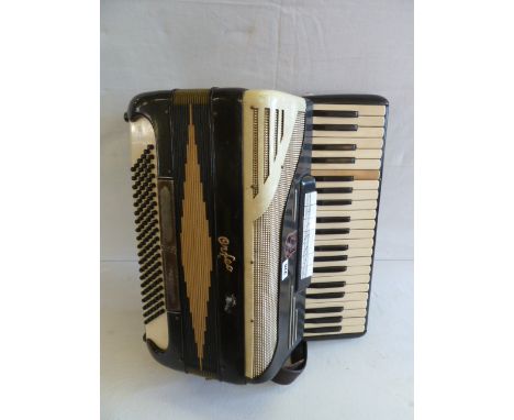 Orfeo piano accordion 