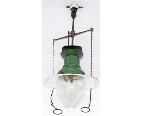 Southern Railway small size Sugg platform gas lamp complete with chains and glass globe and enamel shade. In excellent condit