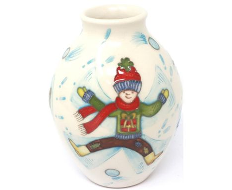 Moorcroft snow angel vase, H: 15 cm, no cracks or chips. P&amp;P Group 1 (£14+VAT for the first lot and £1+VAT for subsequent