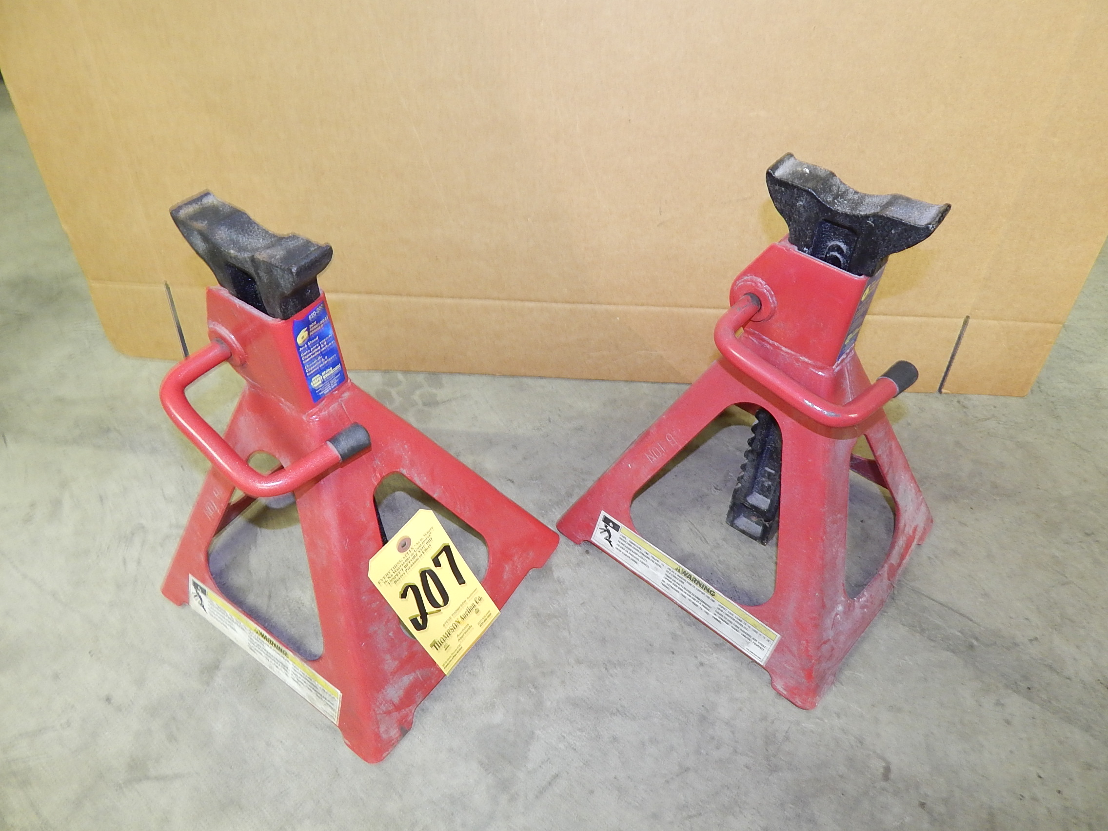 (2) NAPA Jack Stands, 6Ton Capacity