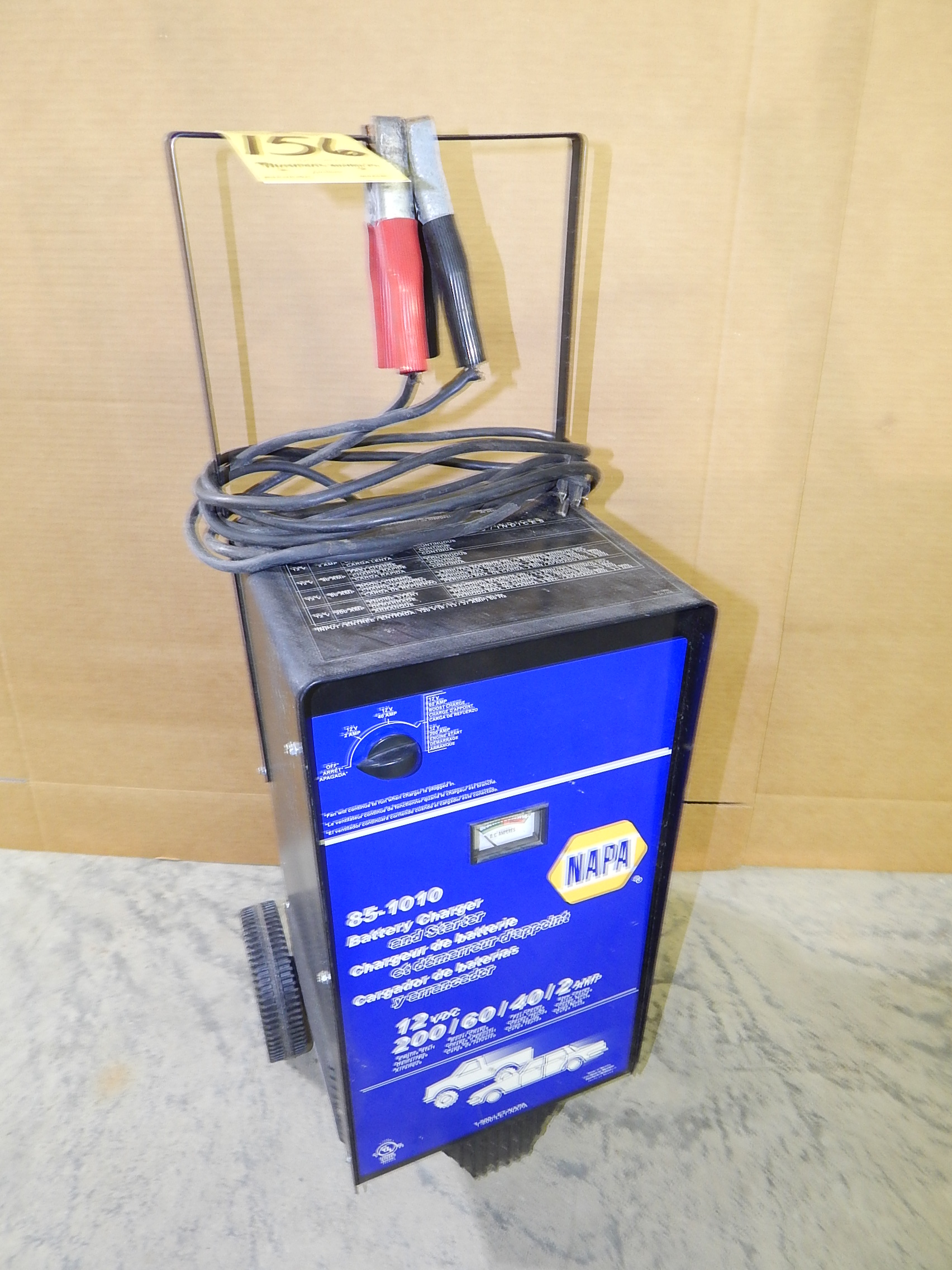 NAPA 851010 Battery Charger