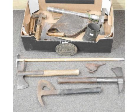 A collection of vintage hand tools, to include axes, bellows and metalwares