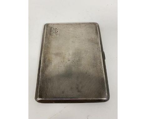 A 1930s/40s silver engine turned cigarette case (11cm x 9cm) (150g)