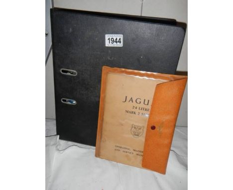 A Jaguar maintenance book and a Scimitar CTE workshop manual.