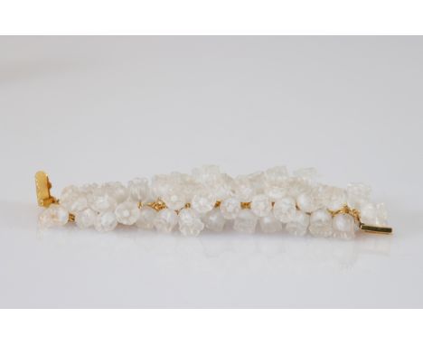 LALIQUE Paris BRACELET Muguet model in gold-plated metal and satin molded crystal bells. - Period: Xxth - Sizes: L 160mm - W
