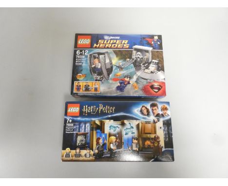 Lego. Two sealed construction sets comprising of Superman Black Zero Escape 76009, Hogwarts Room of Requirements 75966.&nbsp;