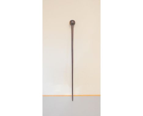African knobkerrie hardwood war club. Length 86cm.