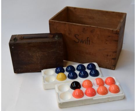A mixed lot to include a vintage storage box, a small wooden case and a set of blue and peach coloured pool balls (incomplete