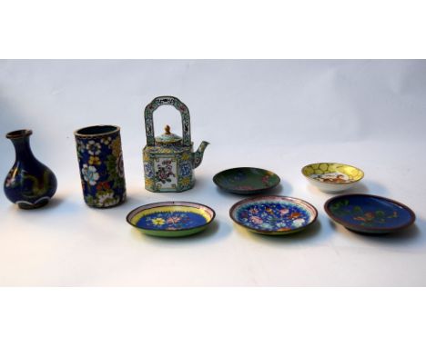 A selection of Chinese porcelain, two small vases, a teapot and five small plates (8)