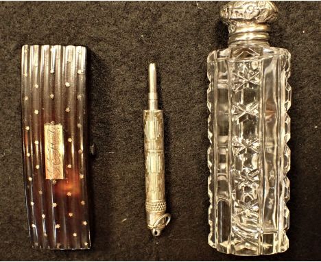 A PROPELLING PENCIL a shell snuff box and a silver topped scent bottle