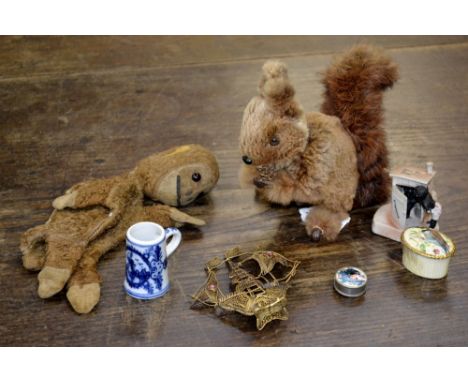 A wind up squirrel; a puppet; an Ainsley pill box; a blue and white jug etc.