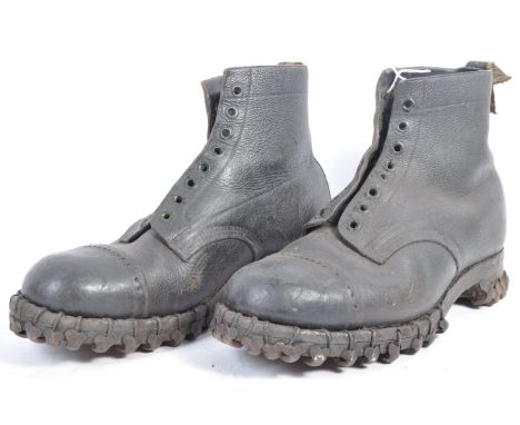 A pair of good WWII Second World War British Army ' Commando ' type hobnail boots. The boots of sturdy leather construction, 