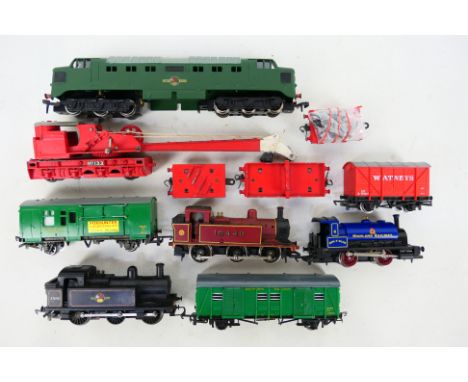 Hornby Dublo - Wrenn - Hornby - Four unboxed OO gauge locomotives witWrenn h a small group og unboxed rolling stock. Lot incl