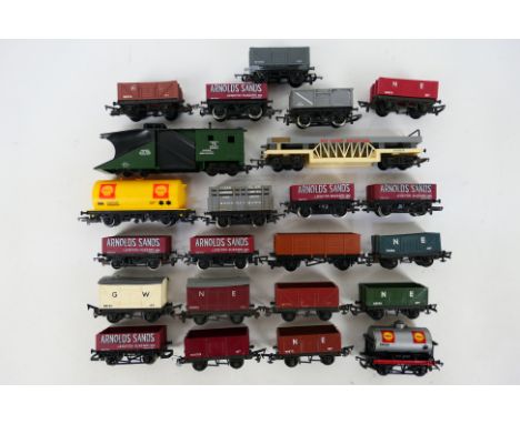 Triang - Hornby - Over 20 pieces of OO gauge freight rolling stock including Tri-ang R138 Snow plough 'T.R 53427'; Hornby TTA
