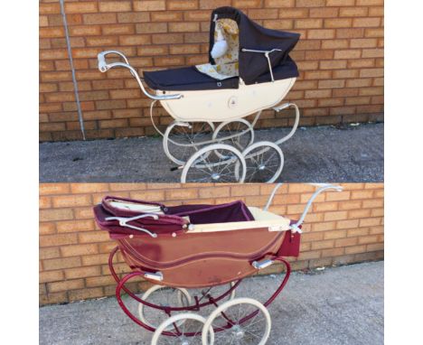 Harris - Solver Cross - Two dolls prams consisting of a Harris dolls pram, approximately 80 cm x 110 cm; plus a Silver Cross 