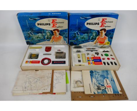 Philips - 2 x boxed 1965 Phillips Electronic Engineer sets, basic kit EE8 and add on kit A20. They appear in Good overall con