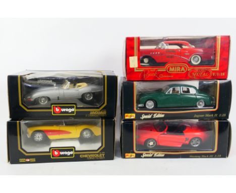 Bburago - Maisto - Mira - 5 x boxed cars in 1:18 scale, Jaguar MkII, Chevrolet Corvette, Jaguar E Type, Ford Mustang and a Bu