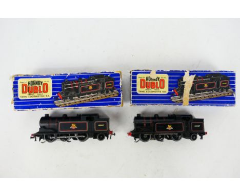 Hornby Dublo - Two boxed Hornby Dublo 3-rail EDL17 Class N2 0-6-2T steam locomotives with Op.Nos.69567 in both in BR black on