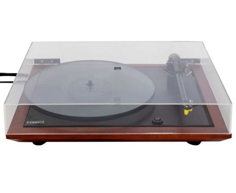 A rare Rega Planar 25 turntable. Circa 1999. Released for the 25th anniversary of Rega, the turntable includes the original b