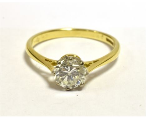 18CT GOLD DIAMOND SOLITAIRE RING The round brilliant cut diamond measuring approx 6.5mm in diameter estimated at about1ct yel