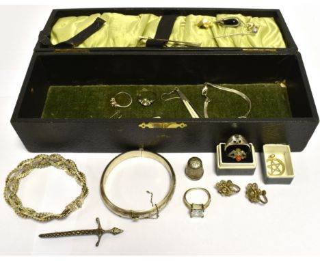 BOXED COLLECTION OF VINTAGE JEWELLERY To include 9CT gold star of David pendant piece weight 1g. Hallmarked silver half patte