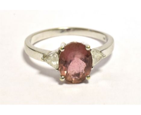 ILIANA 18K RUBELITE AND DIAMOND DRESS RING IN WHITE GOLD Ring size O, weight 4g
