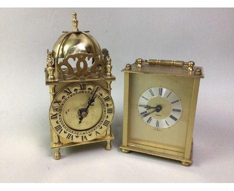 BRASS LANTERN STYLE MANTLE CLOCK, ALONG WITH A SELECTION OF CARRIAGE CLOCKS the mantle clock with Roman numeralsQty: 4