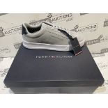 BRAND NEW PAIR OF TOMMY HILFIGER TH COURT BETTER SUEDE ANTIQUE SILVER TRAINERS SIZE 45 INSL-2