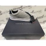 BRAND NEW PAIR OF TOMMY HILFIGER TH COURT BETTER SUEDE ANTIQUE SILVER TRAINERS SIZE 45 INSL-2