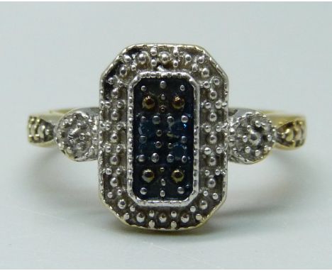 A silver gilt and blue diamond ring, N/O 