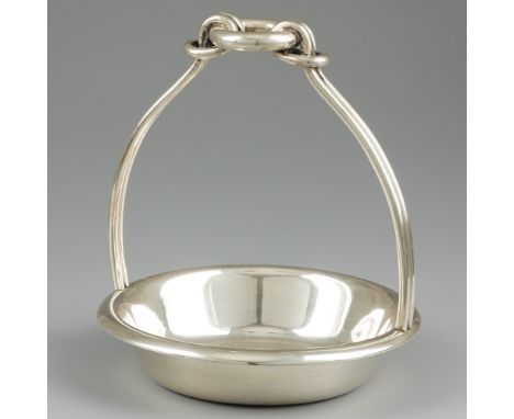 Centerpiece bowl silver. Round model with modernist handle. Portugal, Porto, 1938-84, hallmarks: content mark 833, unknown ha