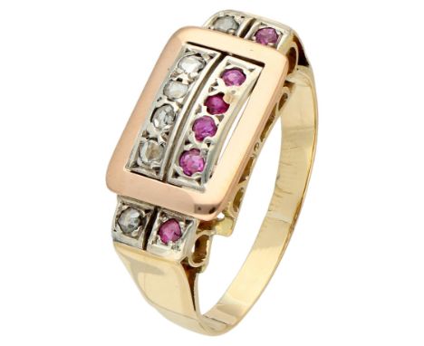 14K Yellow gold retro ring with diamond and synthetic ruby. Set with a double row of six rose cut diamonds and six synthetic 