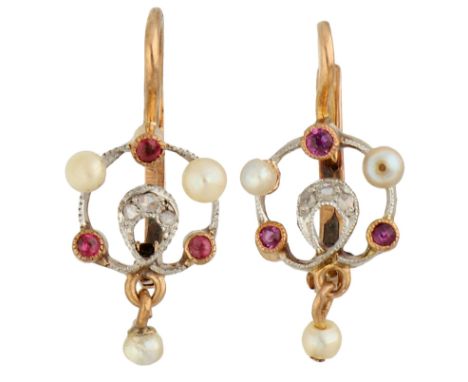 18K Yellow gold antique dormeuse earrings set with pearl, diamond and pink simili. Six cultivated pearls (Ø approx. 2 mm), si