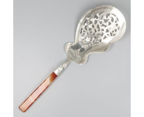 Fish slice silver. With openwork serving blade. Equipped with engraved Biedermeier decorations and agate handle. Netherlands,