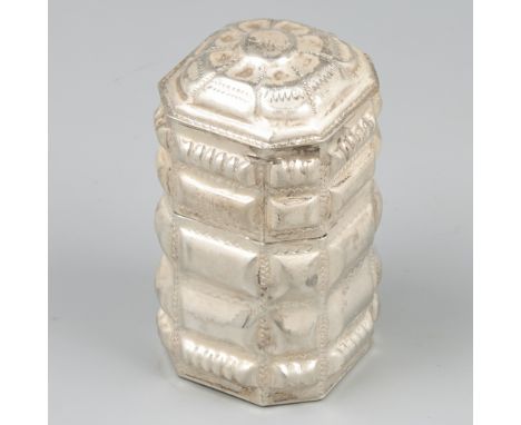 Loderein box silver. High model with gothic motifs. Netherlands, Joure, wed. J.H. van der Meulen, 1972, hallmarks: lion, Mine